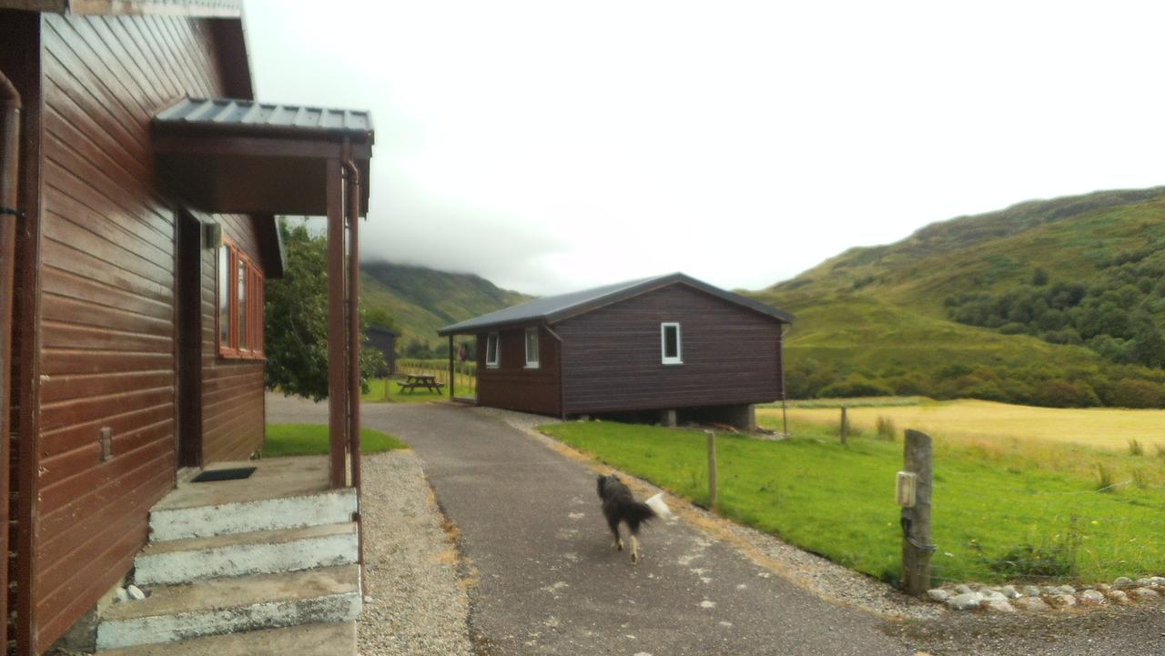 Lamont Chalet Self Catering Holiday Homes Creagmhor Glenelg Iv408La Exteriér fotografie