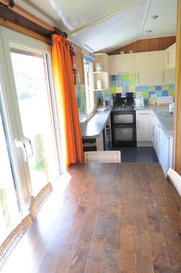 Lamont Chalet Self Catering Holiday Homes Creagmhor Glenelg Iv408La Exteriér fotografie